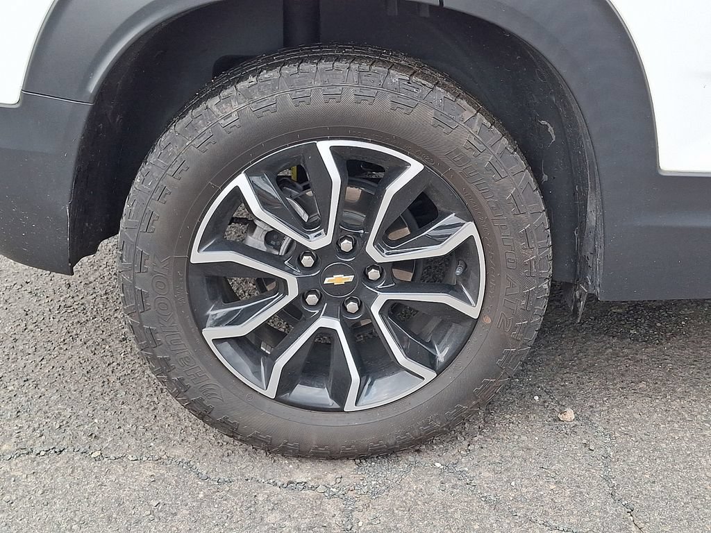 Certified 2023 Chevrolet TrailBlazer ACTIV w/ Technology Package FWD image 34