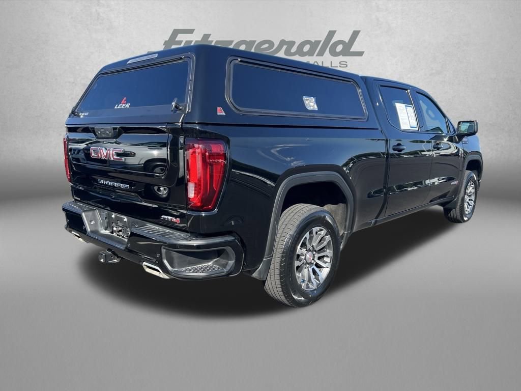 Used 2023 GMC Sierra 1500 AT4 image 7