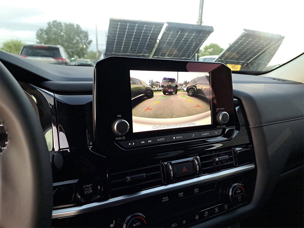 New 2025 Nissan Pathfinder SV w/ Cargo Package image 10