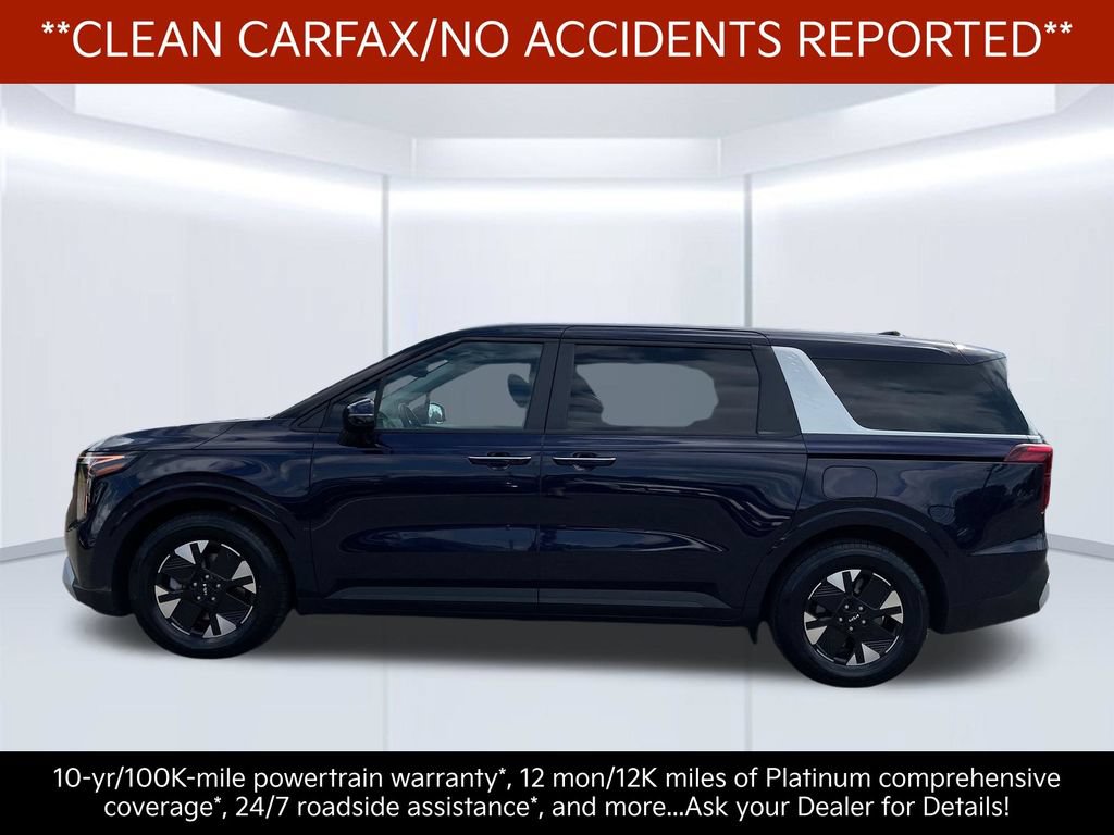 Certified 2026 Kia Carnival LXS FWD image 3
