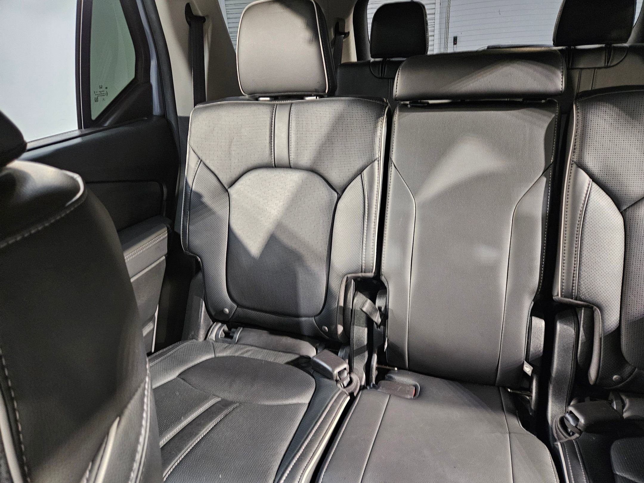 Used 2024 Honda Pilot Elite image 12