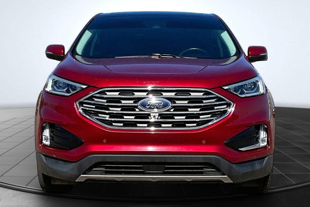 Used 2019 Ford Edge Titanium w/ Equipment Group 301A image 3