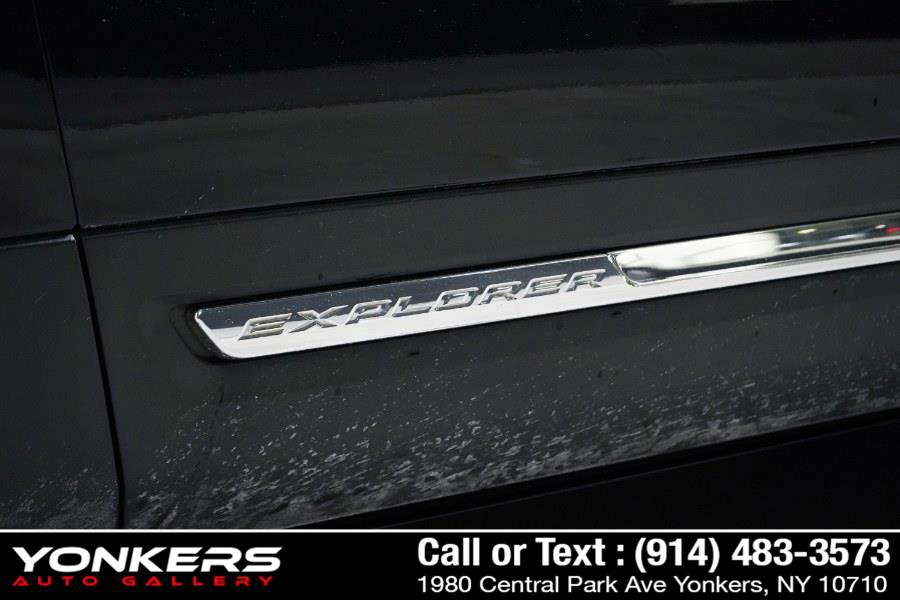 Used 2016 Ford Explorer XLT w/ Equipment Group 202A AWD/4WD image 26