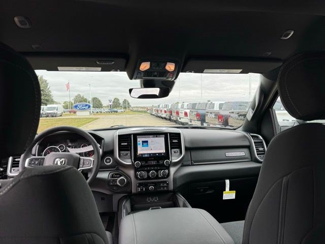 New 2026 RAM 1500 Big Horn AWD/4WD image 31