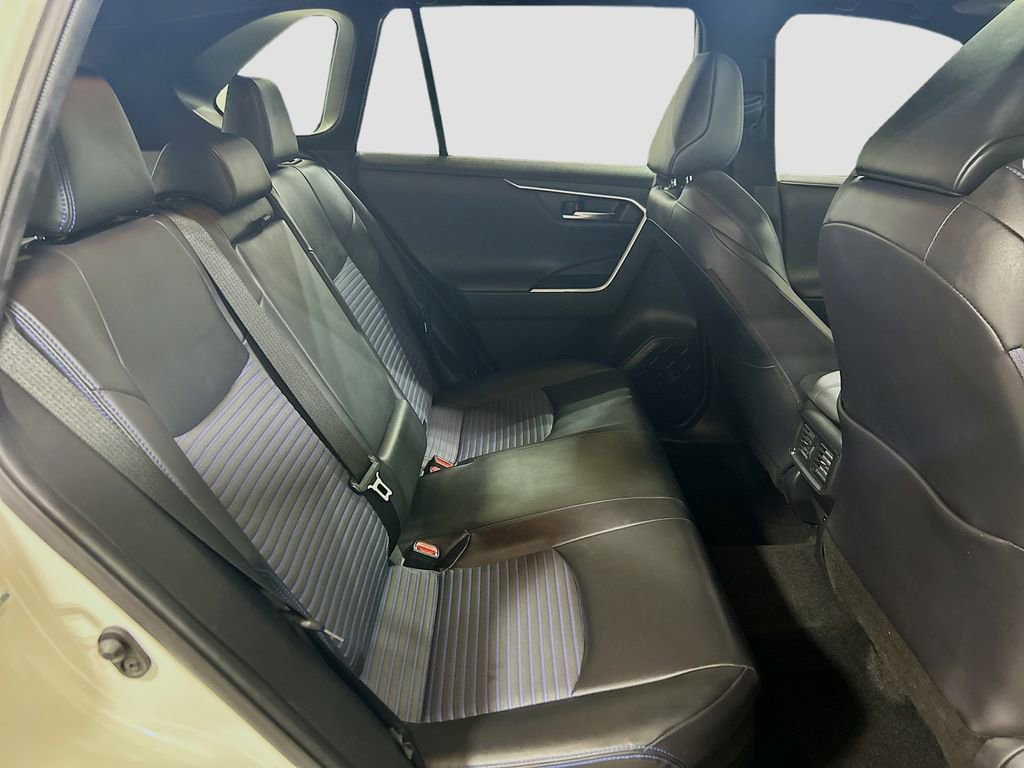Used 2020 Toyota RAV4 XSE AWD/4WD image 24