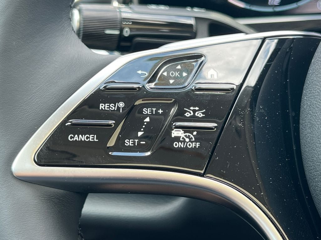 New 2026 Mercedes-Benz E 350 4MATIC Sedan image 23