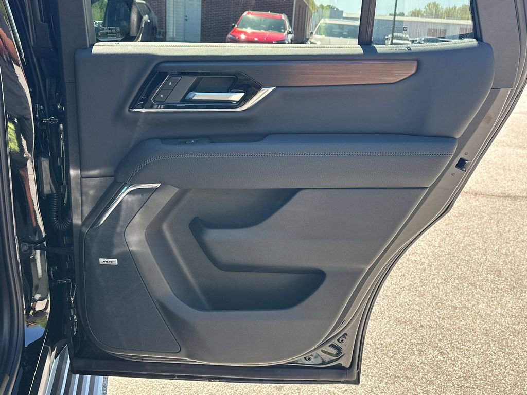 New 2026 GMC Yukon Denali image 17