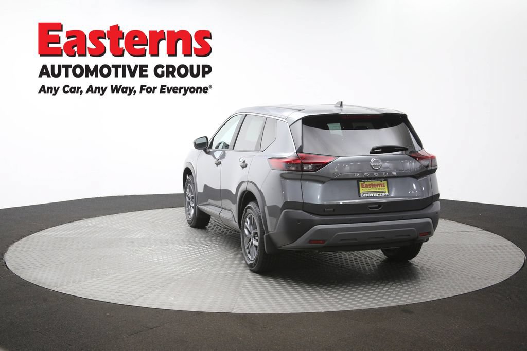 Used 2023 Nissan Rogue S AWD/4WD image 65