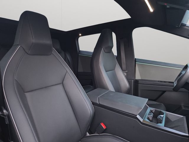 Used 2024 Tesla Cybertruck AWD Crew Cab image 12