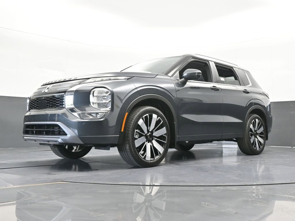 New 2026 Mitsubishi Outlander SEL FWD image 55