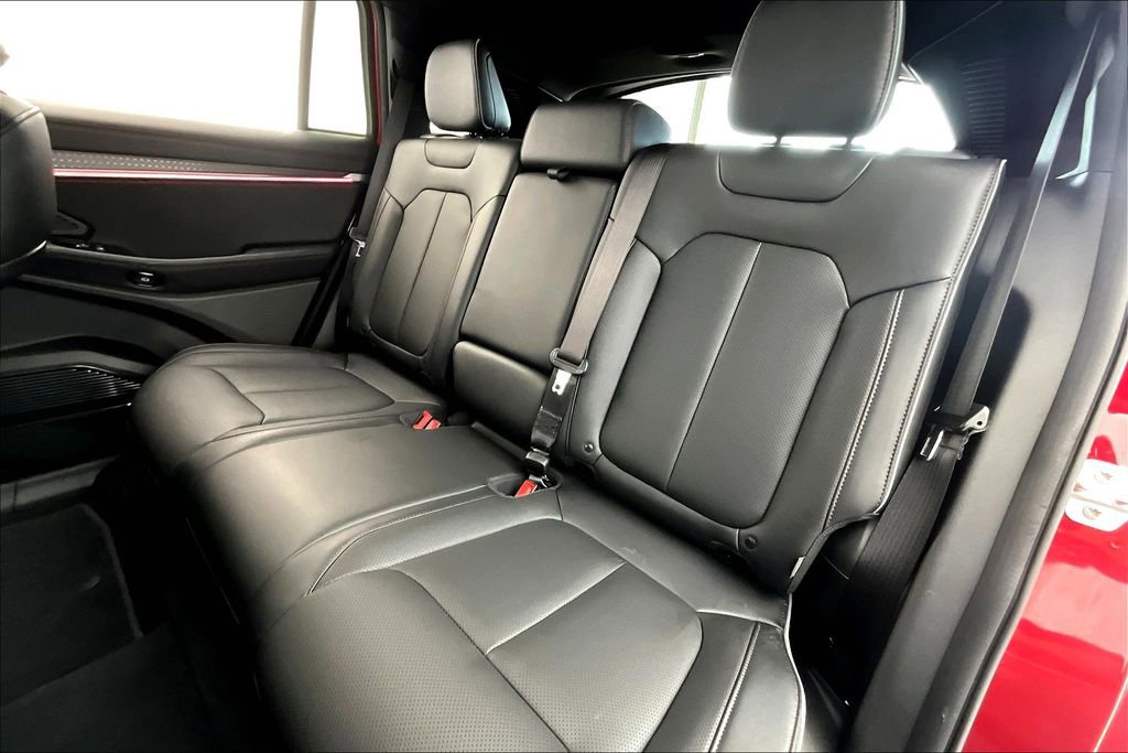 Used 2025 Jeep Wagoneer S Limited image 33