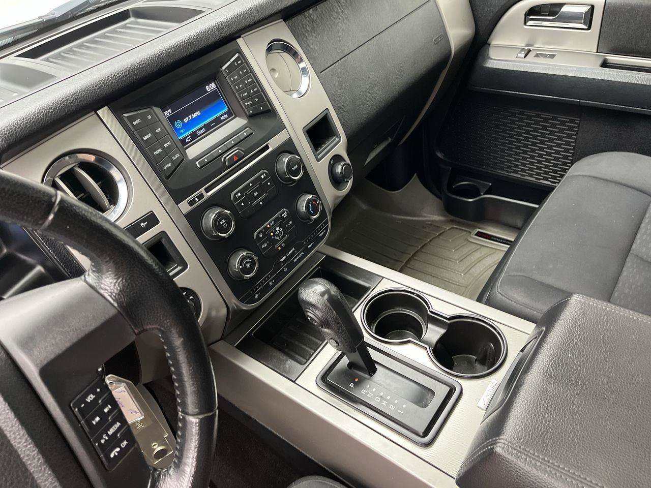 Used 2017 Ford Expedition XLT AWD/4WD image 19