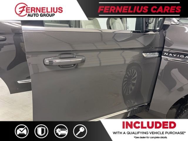 Used 2023 Lincoln Navigator Black Label image 18