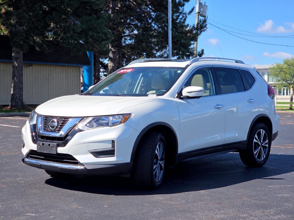 Used 2019 Nissan Rogue SV w/ Sun & Sound Touring Package AWD/4WD image 21