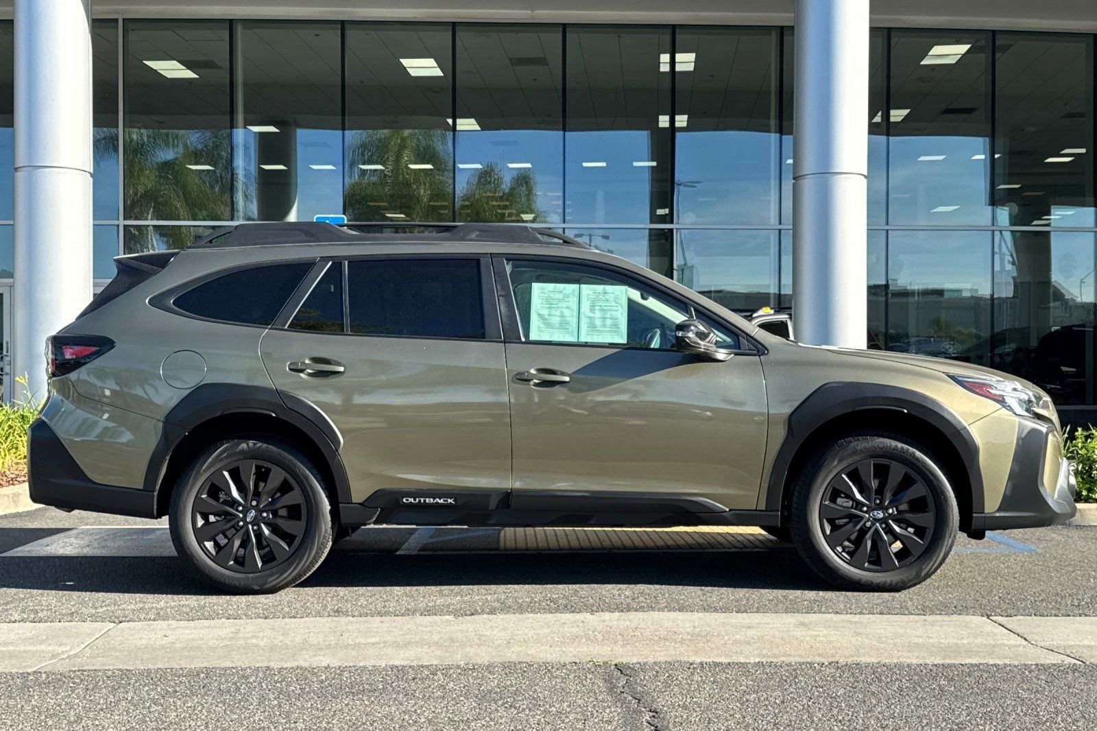 Certified 2024 Subaru Outback Onyx Edition XT image 3