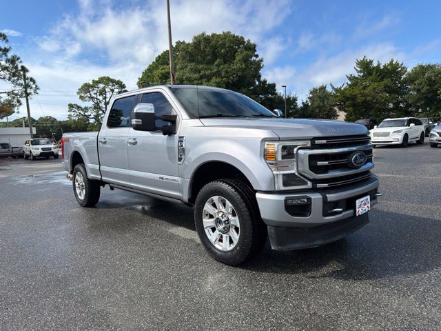 Used 2020 Ford F250 Platinum w/ FX4 Off-Road Package AWD/4WD image 2
