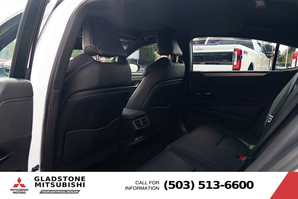 Used 2019 Lexus ES 350 F Sport w/ Accessory Package 2 FWD image 21