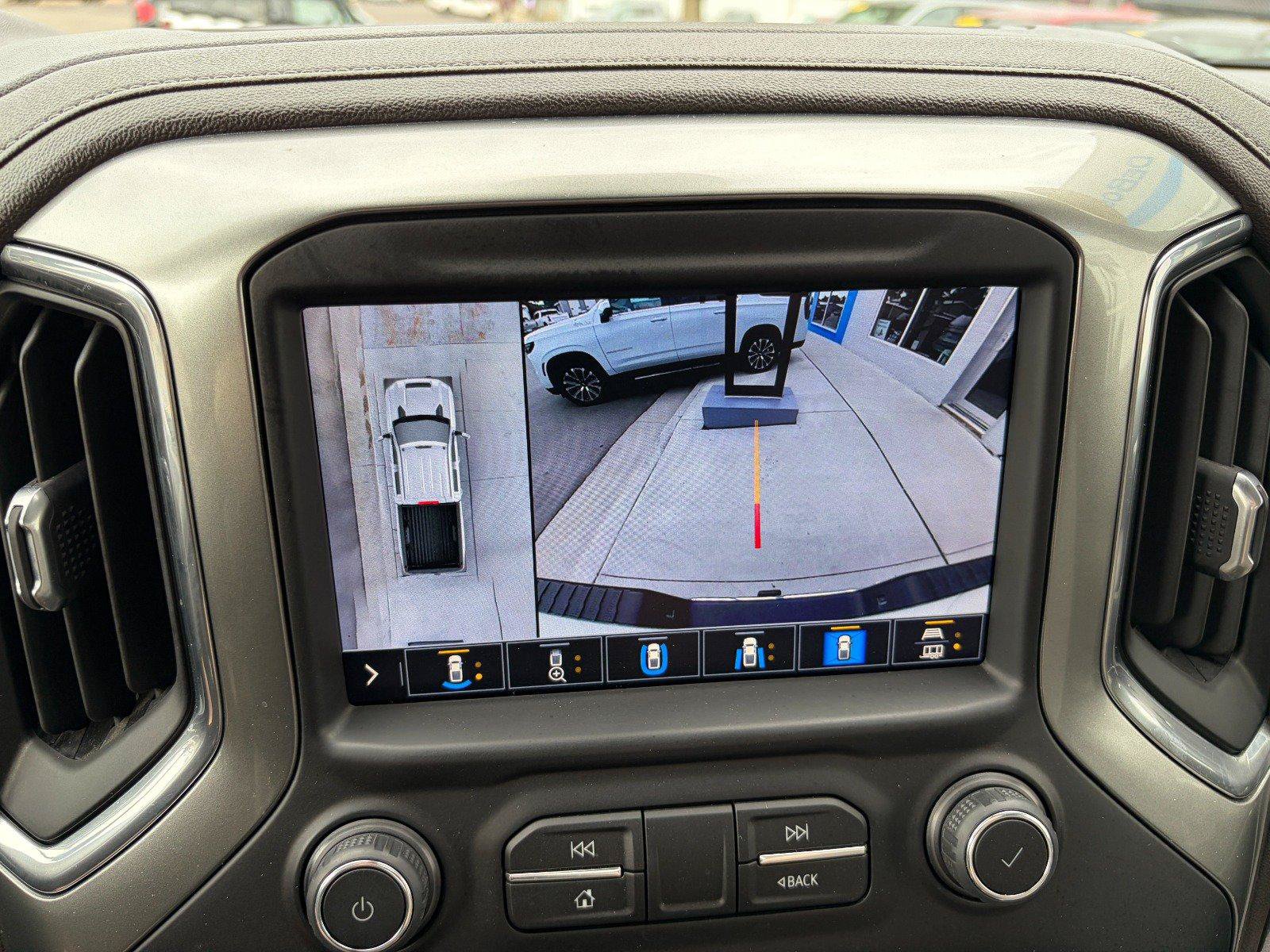 Used 2021 Chevrolet Silverado 3500 LTZ w/ LTZ Premium Package AWD/4WD image 15