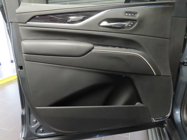 Certified 2021 Cadillac Escalade Sport w/ Driver Assist Tech Package image 10