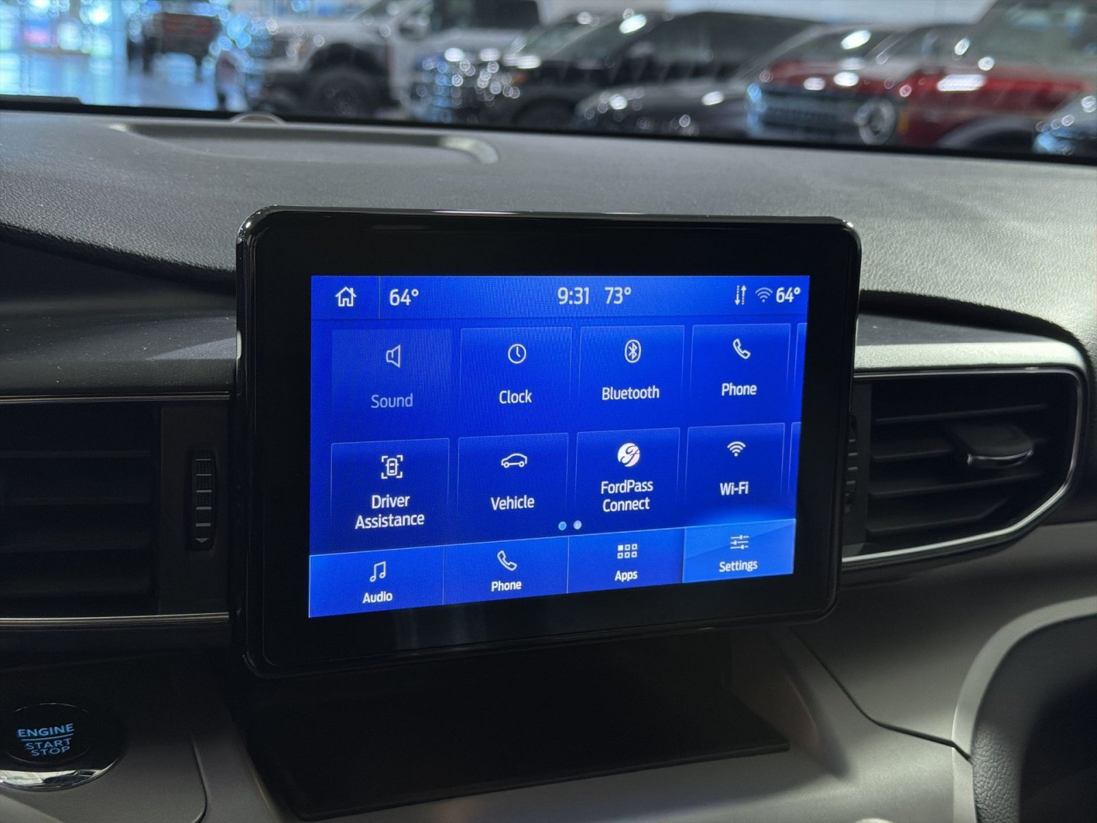 Used 2023 Ford Explorer XLT w/ Equipment Group 202A AWD/4WD image 22