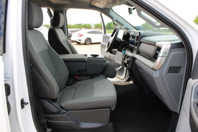 Used 2025 Ford F250 XLT AWD/4WD image 39