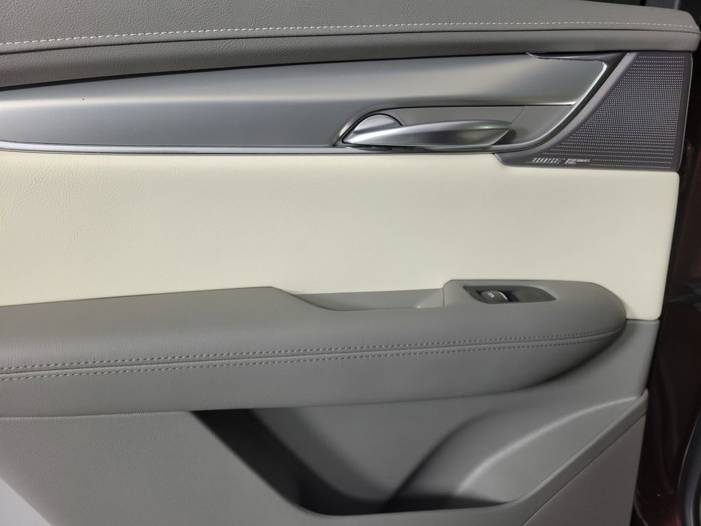 Certified 2023 Cadillac XT5 Premium Luxury w/ Technology Package FWD image 13