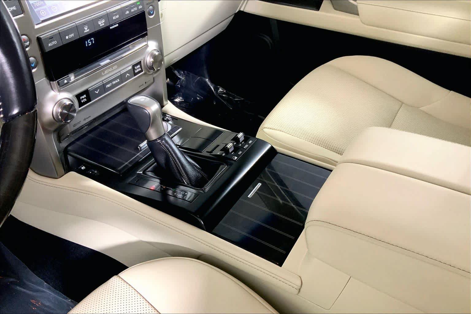 Certified 2021 Lexus GX 460 Premium w/ Premium Package AWD/4WD image 17