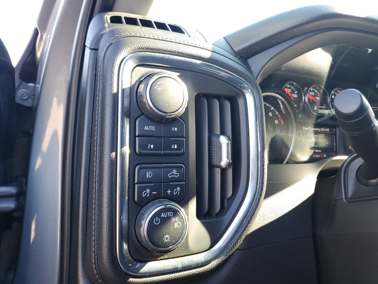 Used 2021 Chevrolet Silverado 1500 RST w/ Z71 Off-Road Package AWD/4WD image 20