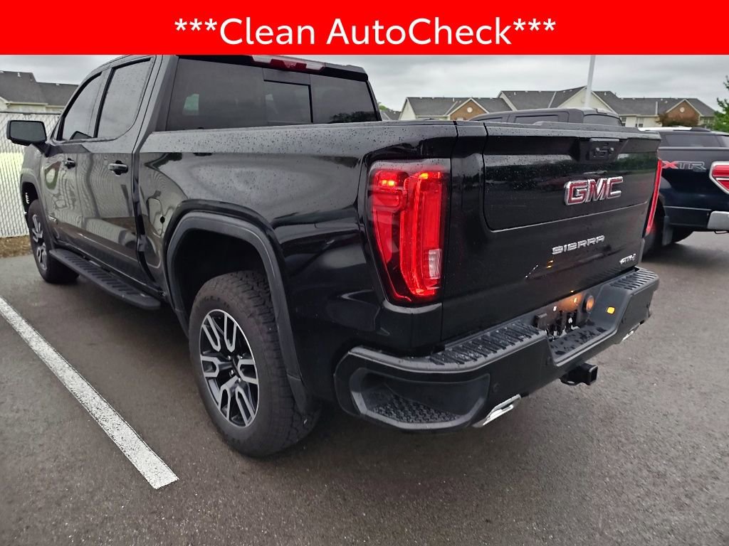 Used 2025 GMC Sierra 1500 AT4 w/ AT4 Premium Package AWD/4WD image 4