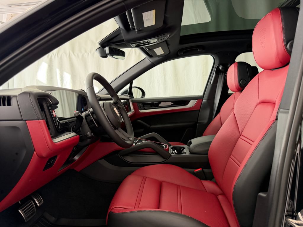 New 2026 Porsche Cayenne S AWD/4WD image 5