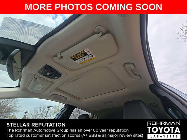Used 2023 Toyota Corolla Cross XLE w/ Convenience Package image 7