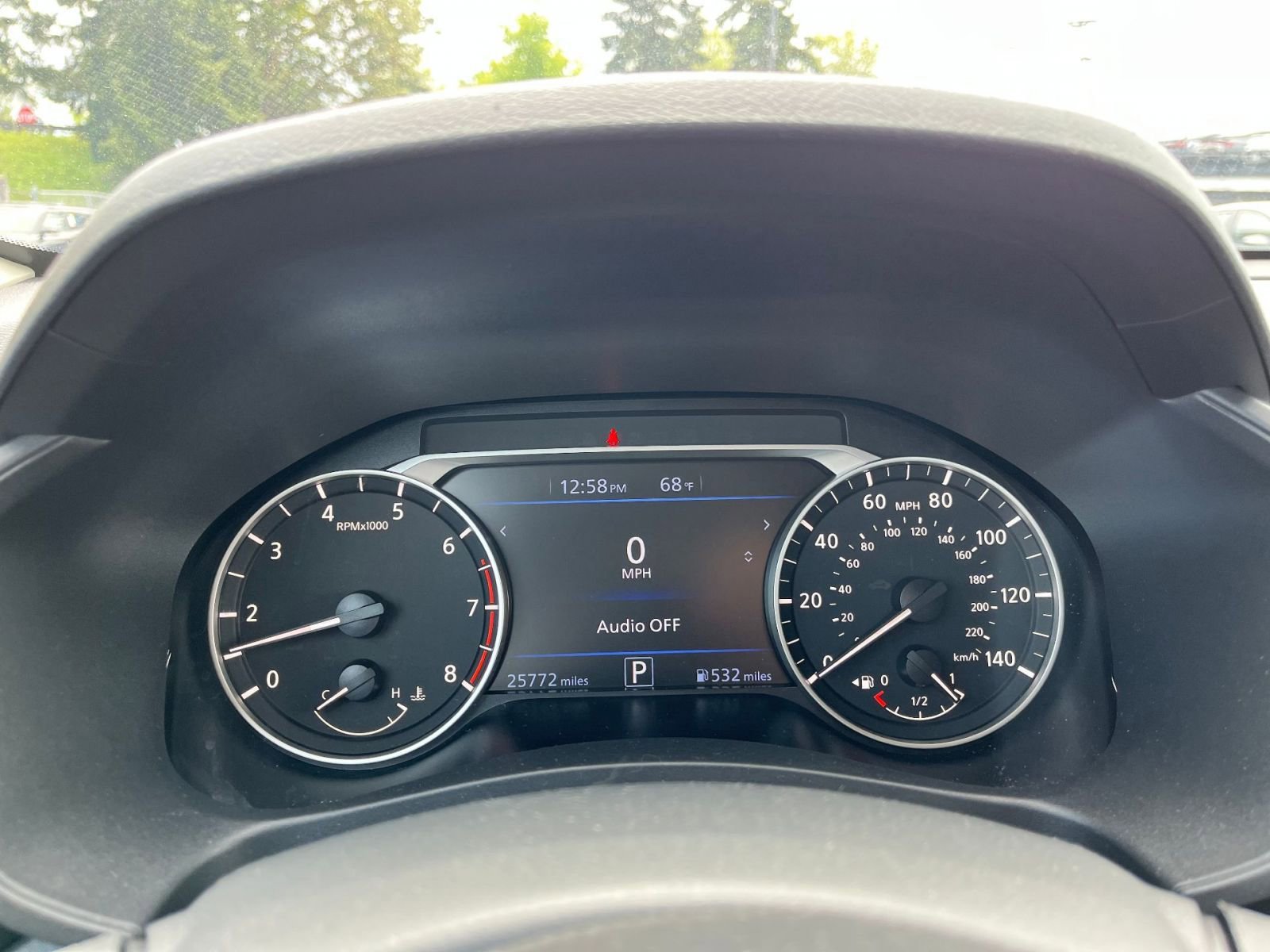Used 2025 Nissan Altima 2.5 SV FWD image 10