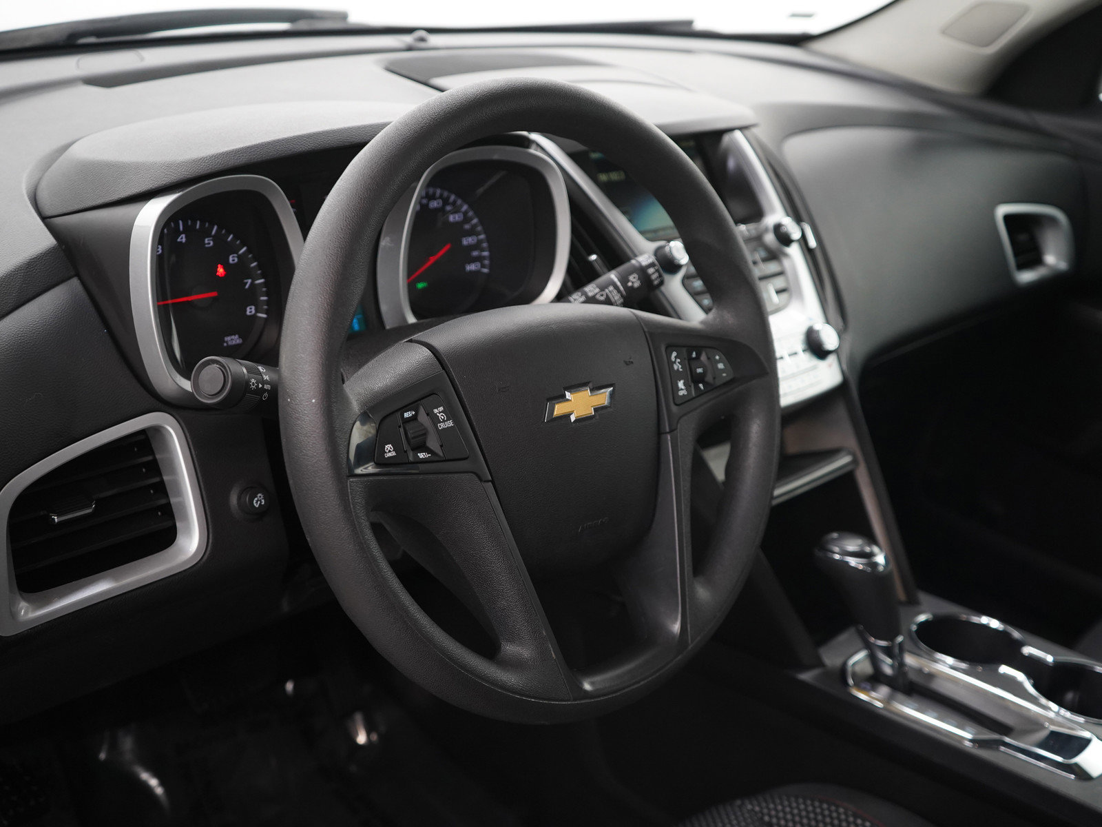 Used 2016 Chevrolet Equinox LS image 19