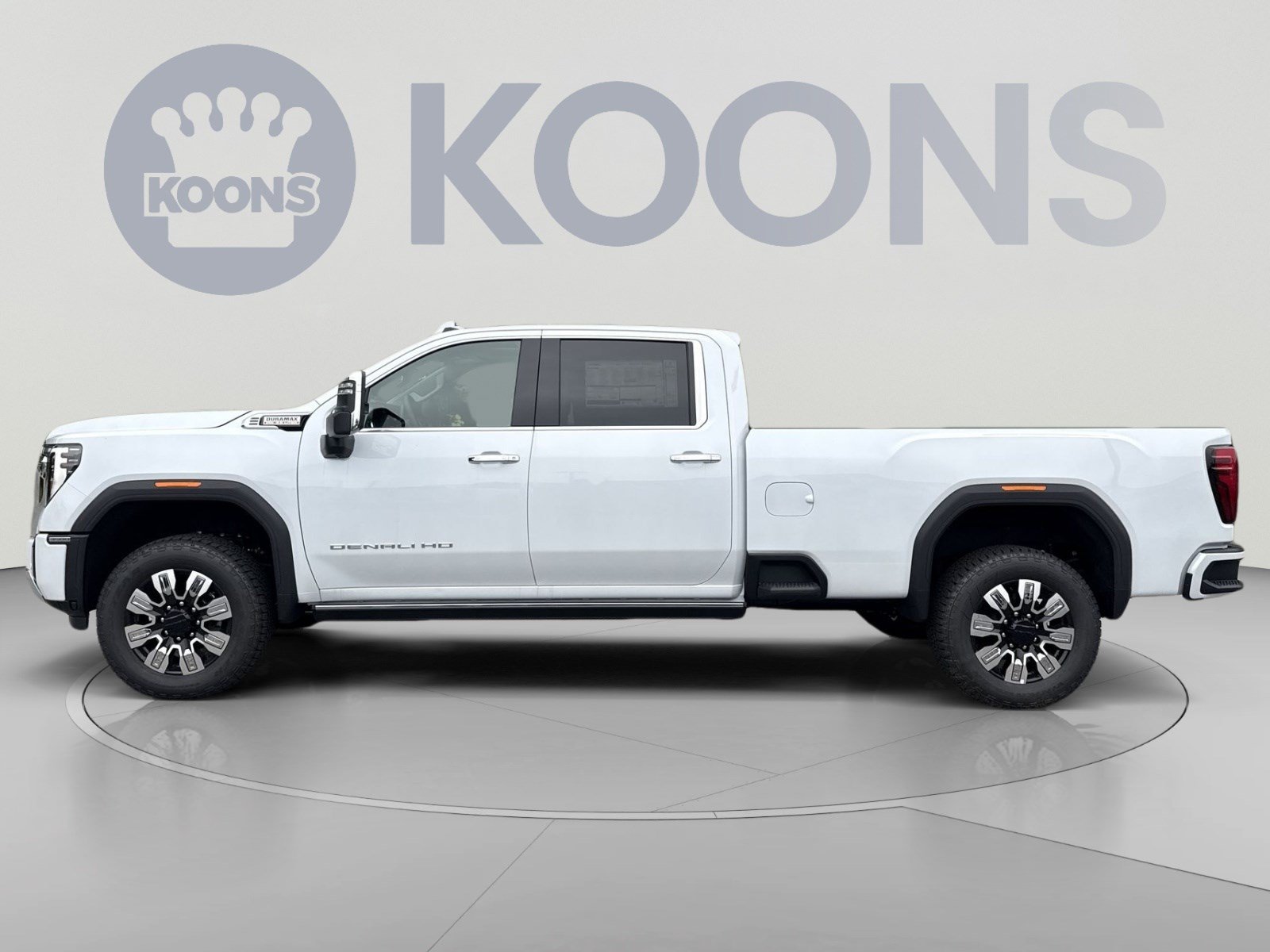 New 2026 GMC Sierra 3500 Denali w/ Denali Reserve Package AWD/4WD image 2