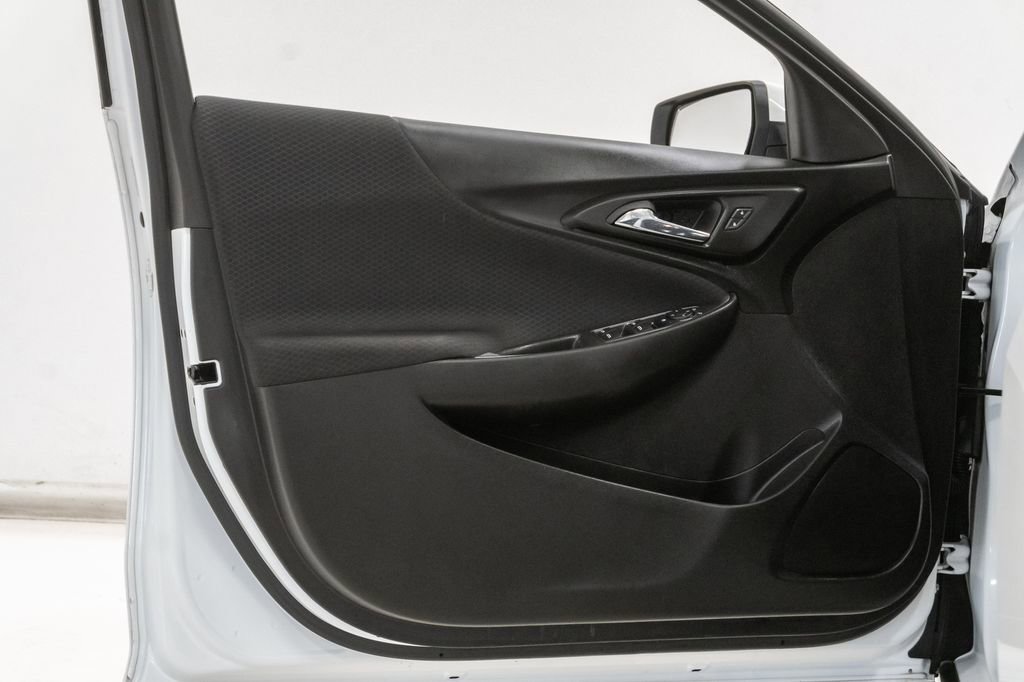 Used 2023 Chevrolet Malibu LT image 8