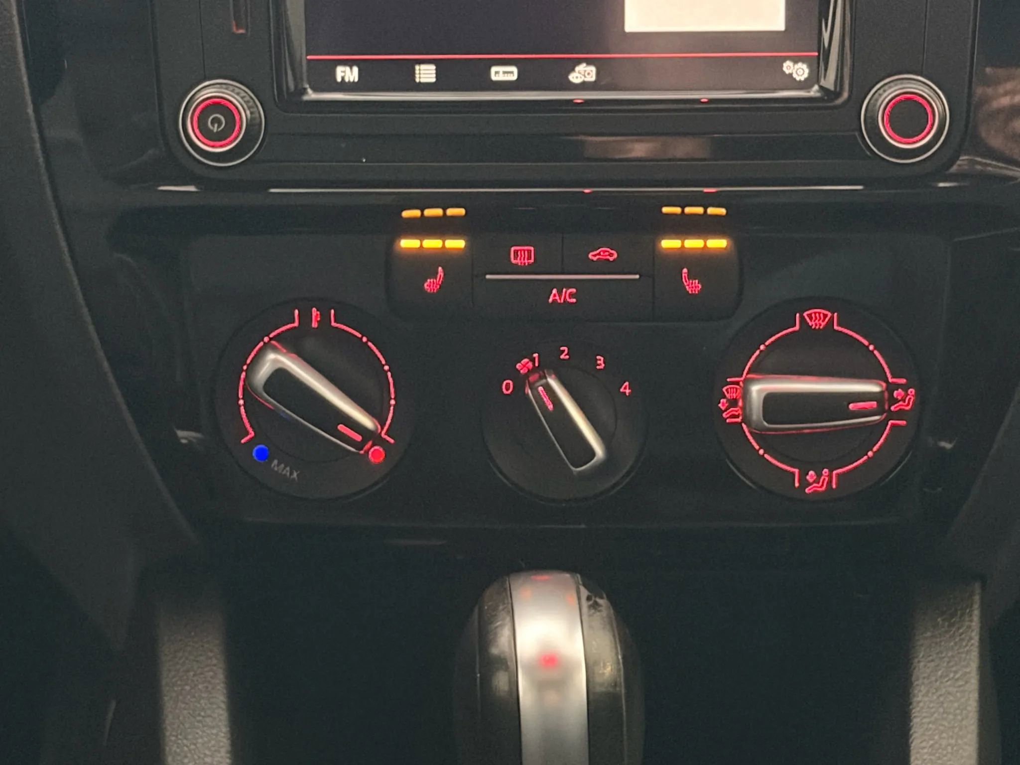 Used 2018 Volkswagen Jetta Sport image 64