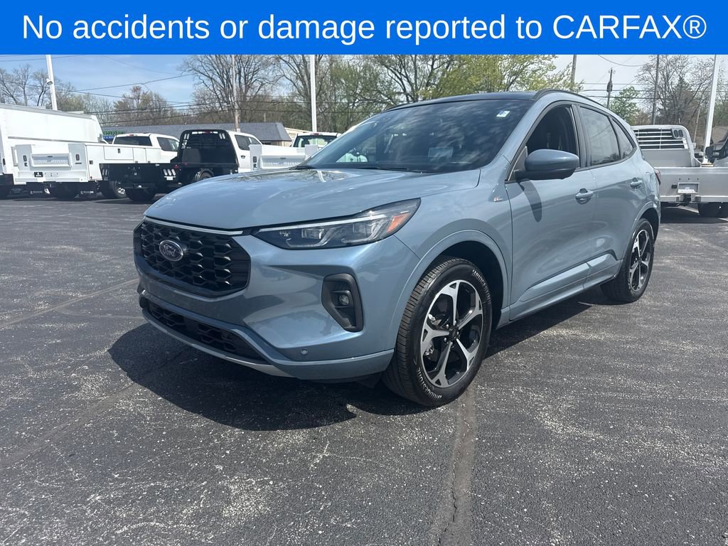 Used 2025 Ford Escape ST-Line Elite w/ Premium Technology Package AWD/4WD image 2