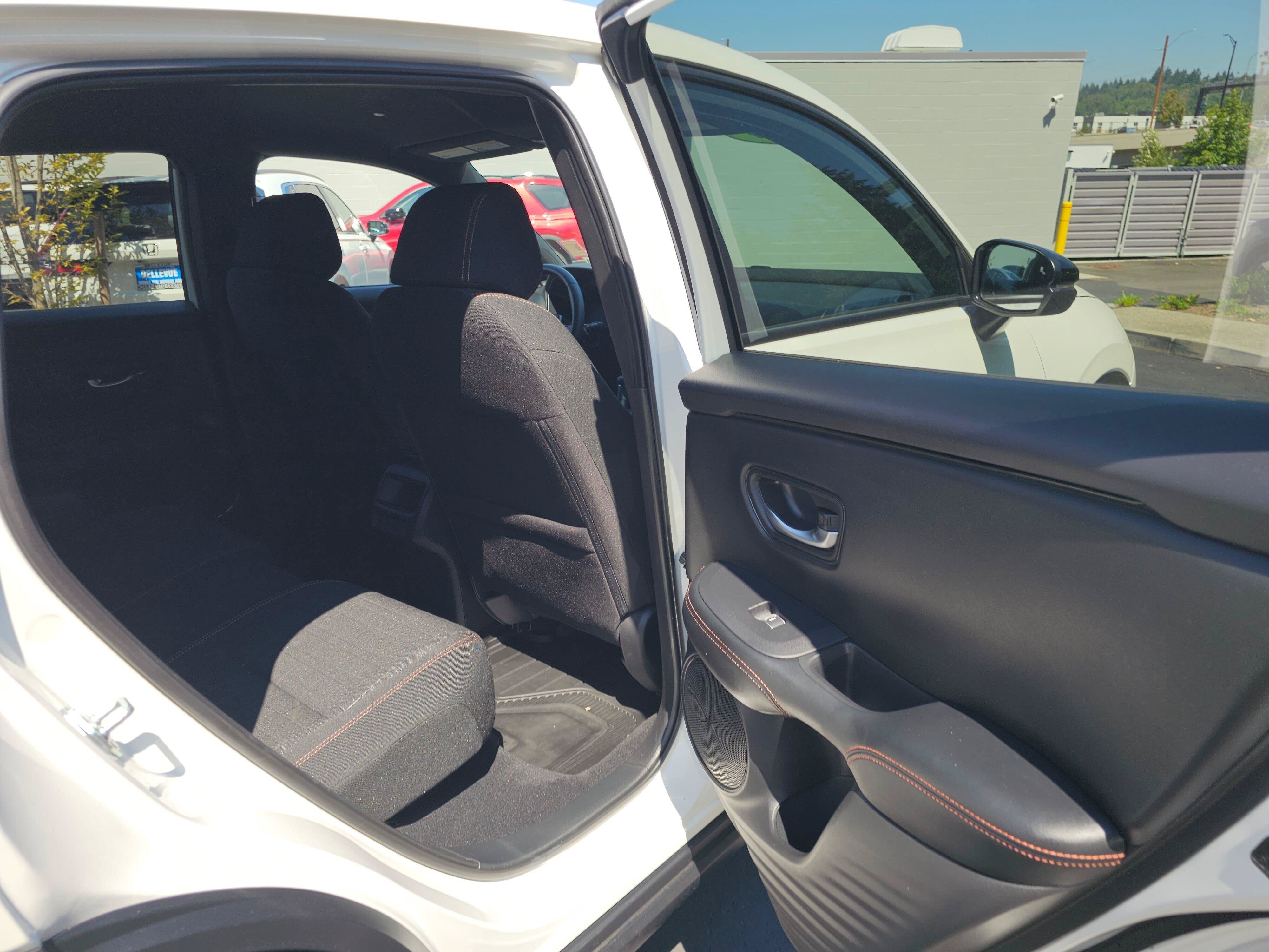 Used 2024 Honda HR-V Sport image 15