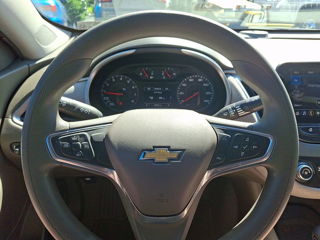 Used 2021 Chevrolet Malibu LS FWD image 17