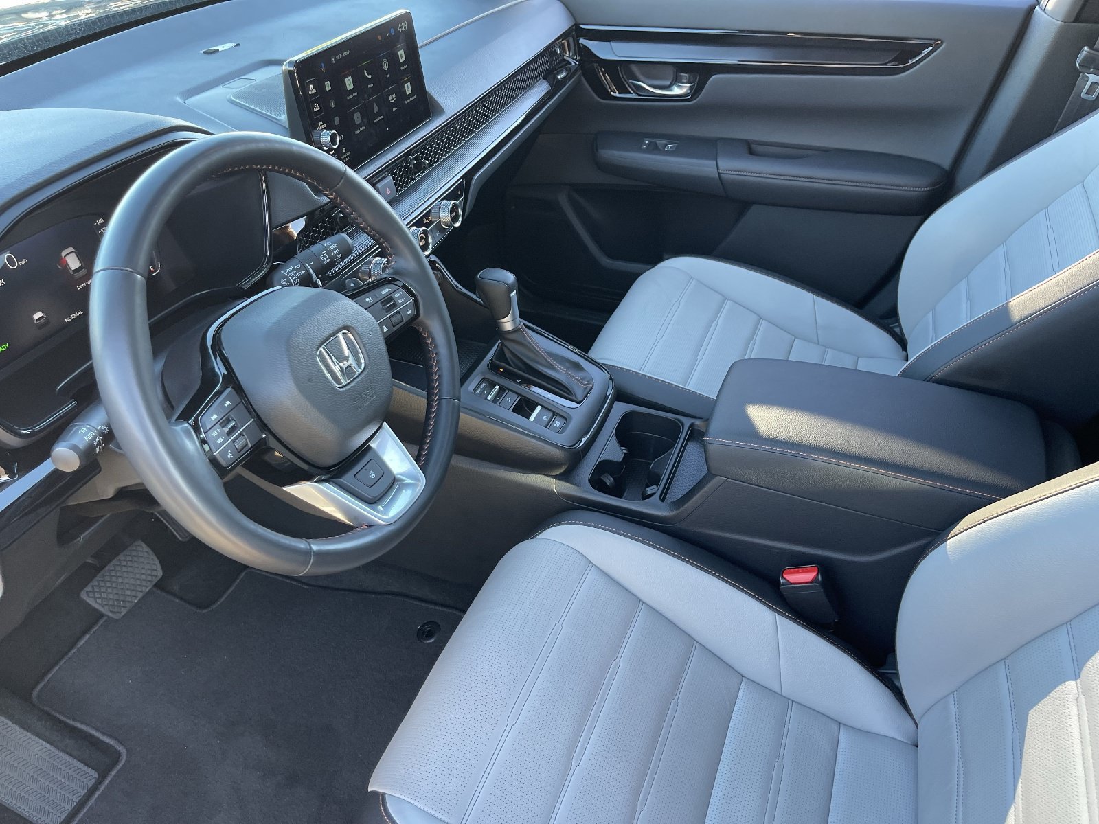 Used 2026 Honda CR-V Sport Touring image 20