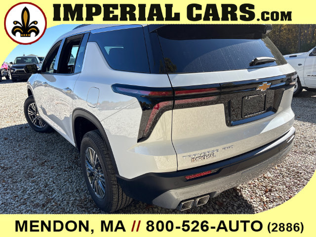 New 2027 Chevrolet Traverse LT w/ LPO, Floor Liner Package AWD/4WD image 9