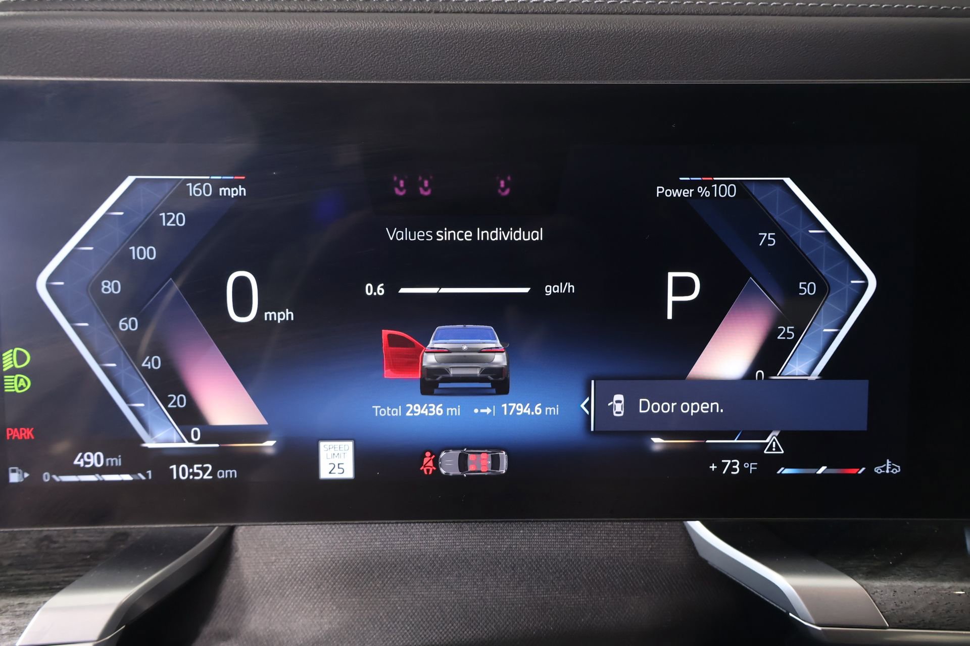 Certified 2023 BMW 740i RWD image 4