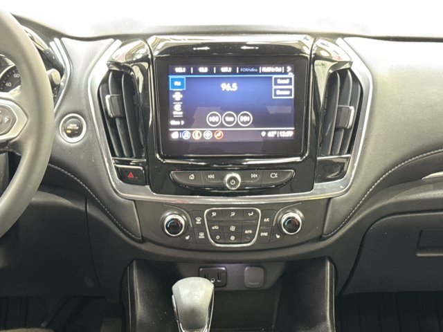 Used 2023 Chevrolet Traverse LT image 23