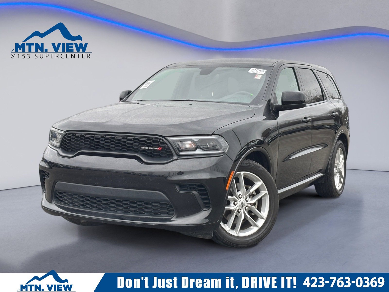 Used 2024 Dodge Durango GT image 1