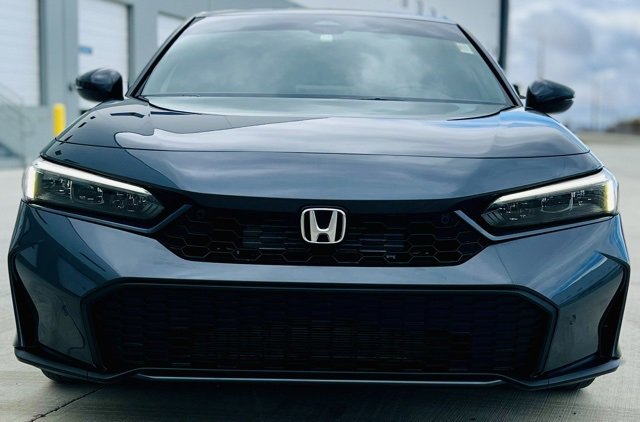 Used 2026 Honda Civic FWD Hybrid Sedan image 4