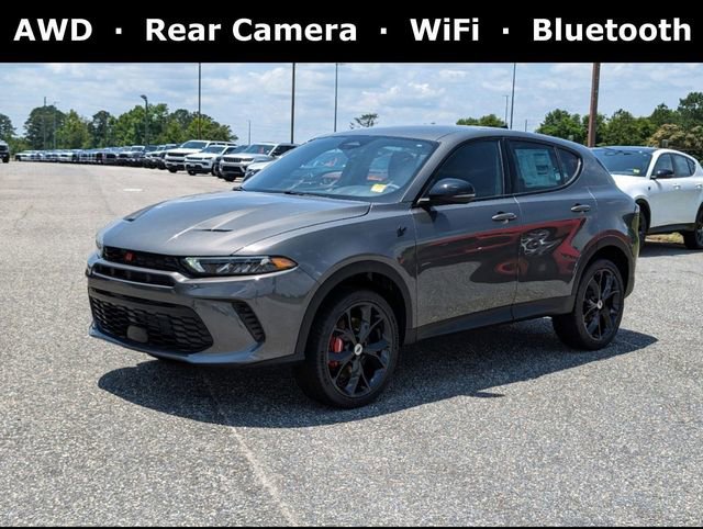 New 2024 Dodge Hornet GT image 2