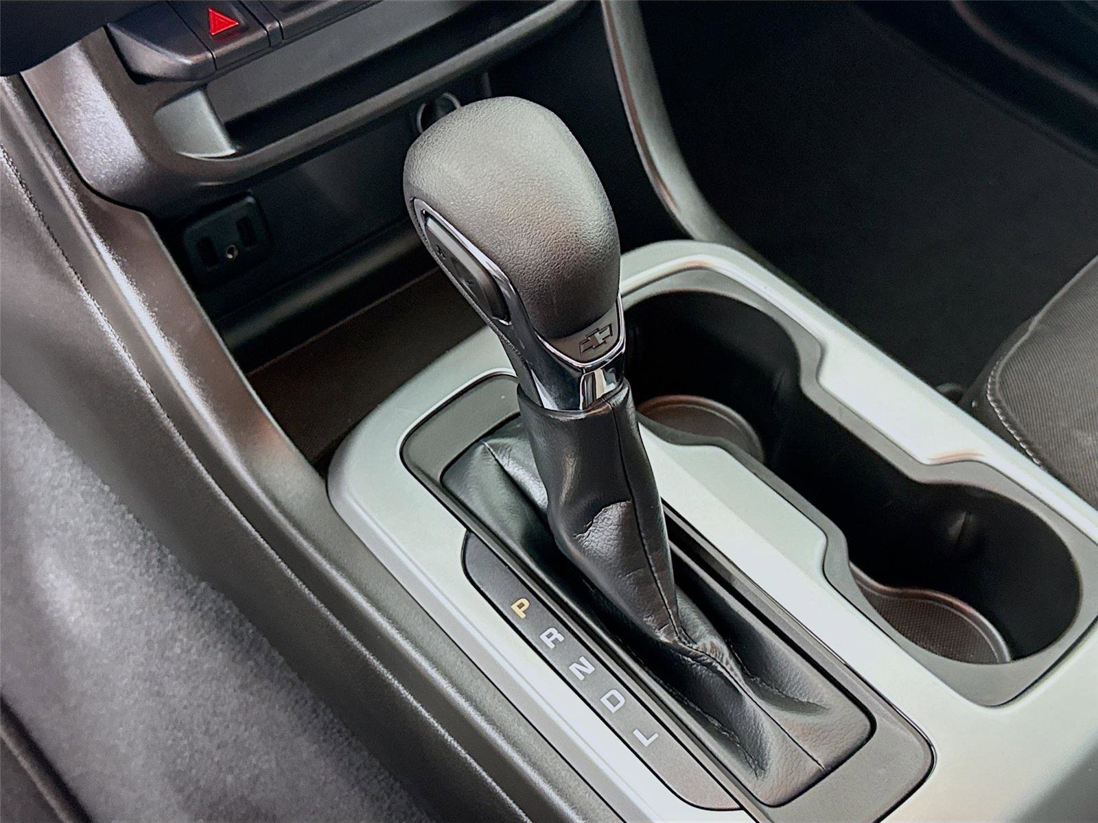 Used 2022 Chevrolet Colorado LT w/ LT Convenience Package image 17