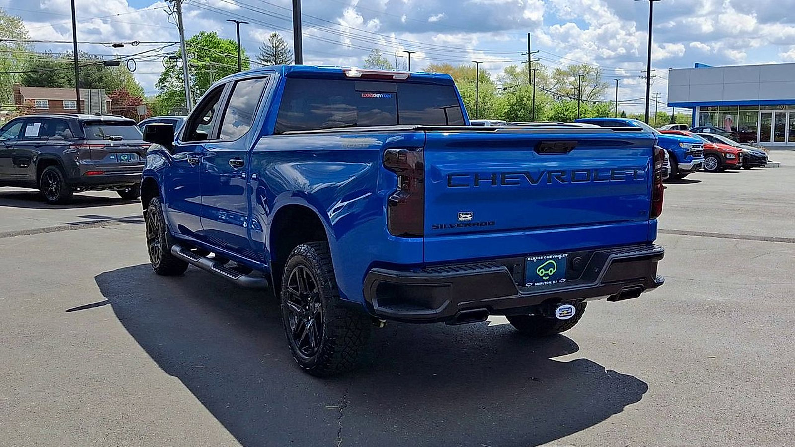 Certified 2023 Chevrolet Silverado 1500 LT Trail Boss w/ Convenience Package II AWD/4WD image 9