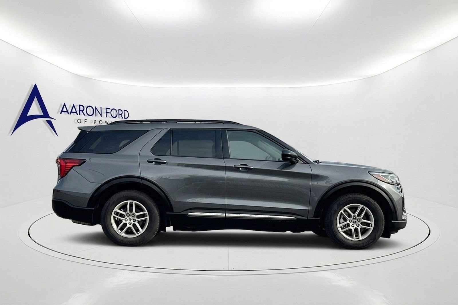 New 2025 Ford Explorer Active w/ Active Comfort Package RWD image 7