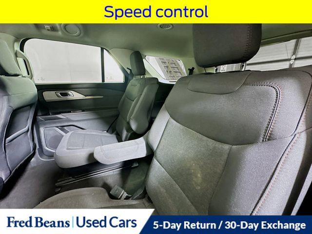 Used 2025 Ford Explorer Active image 30